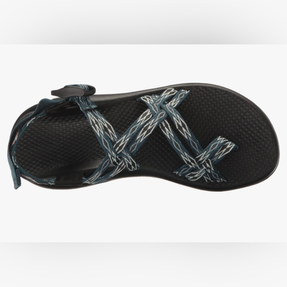 Women’s Chacos w Toe Loop ZX3 Classic Size 6